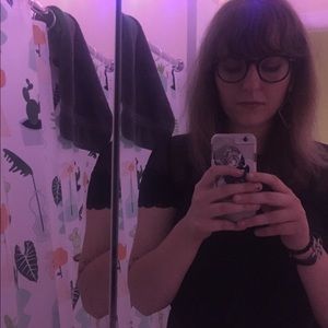 Meet your Posher, Sierra